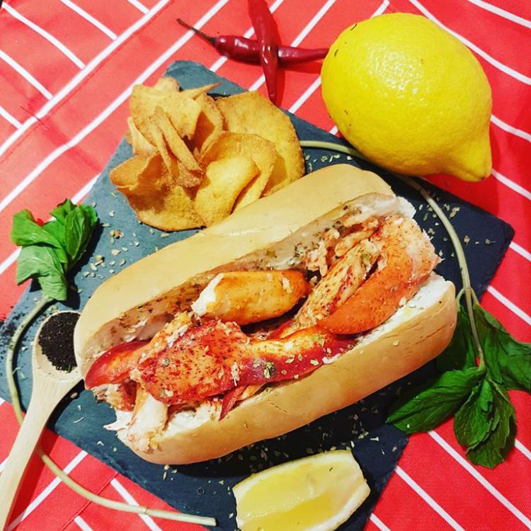 Lobster or Crab Roll Set by Chunky Crabs
