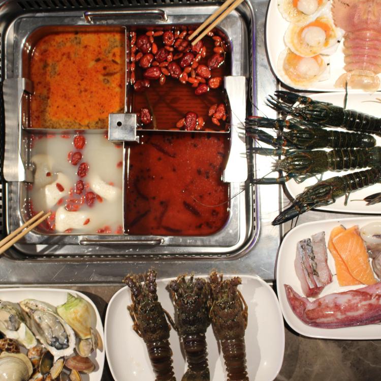 Thai Tanic Live Seafood Hotpot - 35% Off Buffet