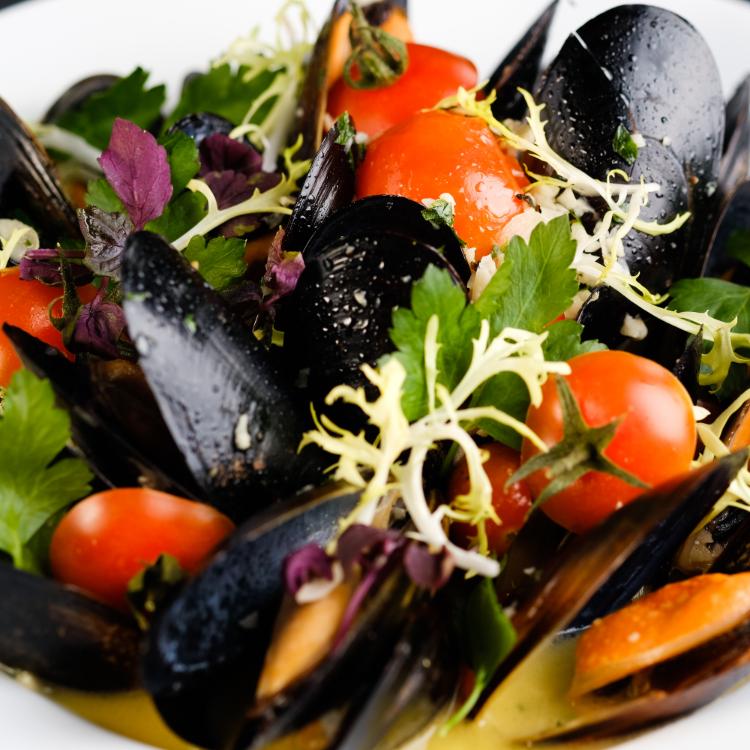 Switch by Timbre X [Chope-Dollars]