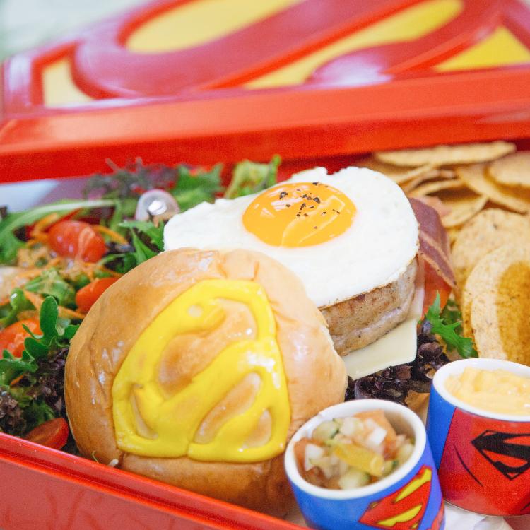 DC Super Heroes Cafe (Takashimaya) - Chope