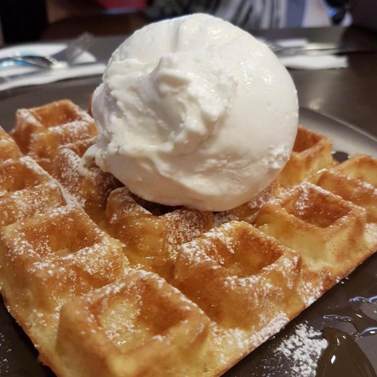 Single Scoop Waffle with Tea by Everton Creamery
